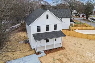 402 N Myrtle St, Gastonia, NC 28052 - Photo 16