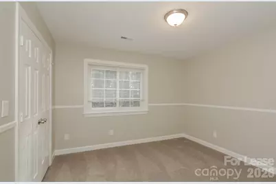 9101 Brightleaf Place, Charlotte, NC 28269 - Photo 12