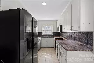 309 Catawba Circle, Matthews, NC 28104 - Photo 10