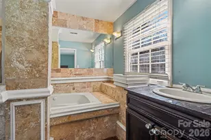 7144 Chapparall Ln, Charlotte, NC 28215 - Photo 22