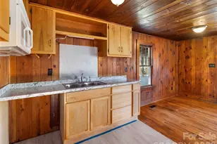 118 Rutledge Dr, Hendersonville, NC 28739 - Photo 34