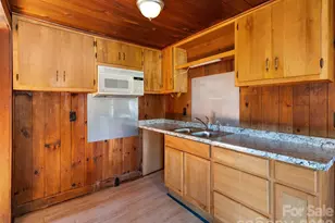 118 Rutledge Dr, Hendersonville, NC 28739 - Photo 32