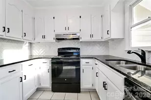 1311 Hathshire Dr, Charlotte, NC 28262 - Photo 6