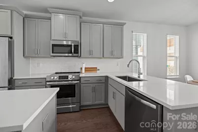 5011 York Park Lane, Charlotte, NC 28217 - Photo 6