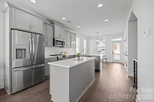 5011 York Park Ln, Charlotte, NC 28217 - Photo 8