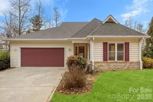 242 Carriage Summitt Way, Hendersonville, NC 28791 - Photo 32