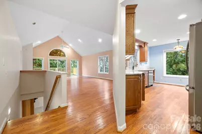 242 Carriage Summitt Way, Hendersonville, NC 28791 - Photo 6