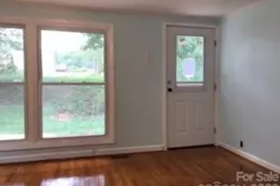 18 Smith Graveyard Rd, Asheville, NC 28806 - Photo 2