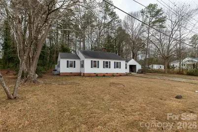 1250 Hampton Grace Avenue, Lancaster, SC 29720 - Photo 2