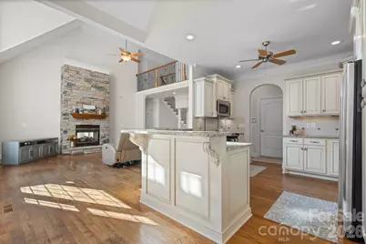 2301 Willow Creek Drive, Newton, NC 28658 - Photo 8