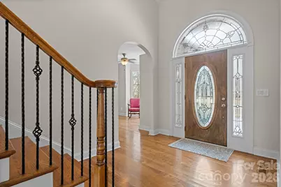 2301 Willow Creek Drive, Newton, NC 28658 - Photo 6