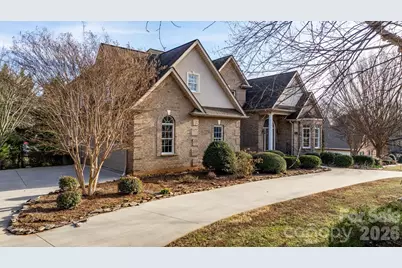 2301 Willow Creek Drive, Newton, NC 28658 - Photo 4