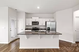 13 Caroline Vly Ln, Hendersonville, NC 28792 - Photo 8