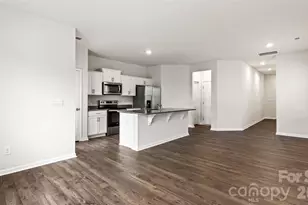 13 Caroline Vly Ln, Hendersonville, NC 28792 - Photo 4