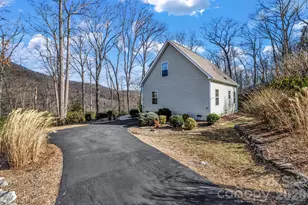 387 Goodview Dr, Hendersonville, NC 28792 - Photo 42