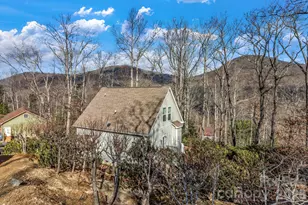 387 Goodview Dr, Hendersonville, NC 28792 - Photo 42