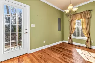 387 Goodview Dr, Hendersonville, NC 28792 - Photo 22