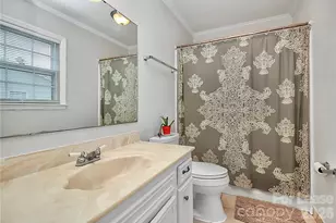 8729 Timbercrest Cir, Charlotte, NC 28226 - Photo 20