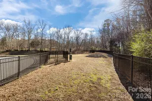 5505 Tipperlinn Way, Charlotte, NC 28278 - Photo 32