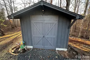 121 Sparrow Ln, New London, NC 28127 - Photo 28