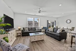 1020 Farm Branch Rd, Indian Trail, NC 28079 - Photo 4