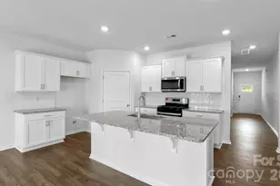 23 Ridgehaven Dr, Waynesville, NC 28786 - Photo 4