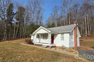 212 Old Dale Rd, Spruce Pine, NC 28777 - Photo 1