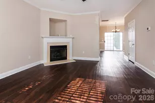 2425 Ryerson Ct, Charlotte, NC 28213 - Photo 2