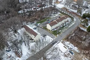 1055 19th St NE, Hickory, NC 28601 - Photo 22