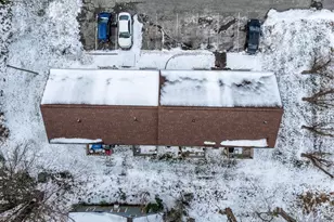 1055 19th St NE, Hickory, NC 28601 - Photo 18