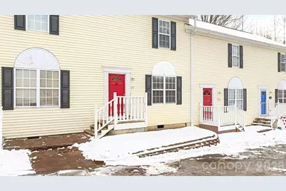 1055 19th Street NE, Hickory, NC 28601 - Photo 16