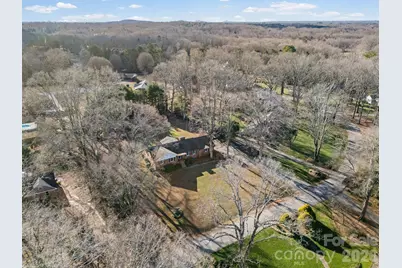 210 Labans Lane, Lincolnton, NC 28092 - Photo 6