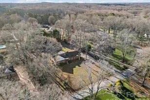 210 Laban's Ln, Lincolnton, NC 28092 - Photo 6