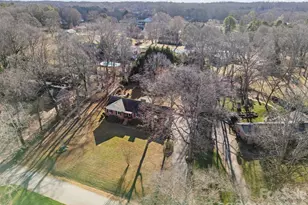 210 Laban's Ln, Lincolnton, NC 28092 - Photo 8