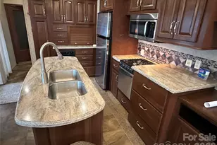 112 Sparrow Ln, New London, NC 28127 - Photo 10
