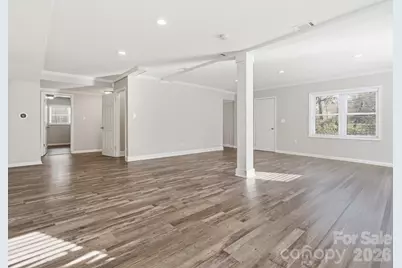 6801 Starcrest Drive, Charlotte, NC 28210 - Photo 24