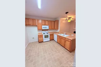 1119 Constitution Park Boulevard, Rock Hill, SC 29732 - Photo 2