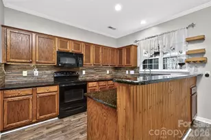 1913 Thorn Crest Dr, Waxhaw, NC 28173 - Photo 8