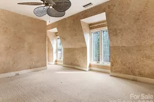 2750 Loch Ln, Charlotte, NC 28226 - Photo 30