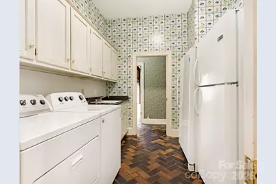 2750 Loch Lane, Charlotte, NC 28226 - Photo 18