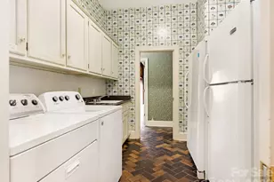 2750 Loch Ln, Charlotte, NC 28226 - Photo 18