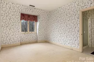 2750 Loch Ln, Charlotte, NC 28226 - Photo 32