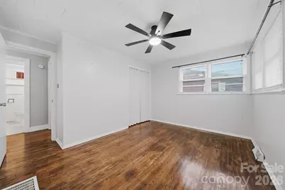 1519 N Frye Avenue, Newton, NC 28658 - Photo 14