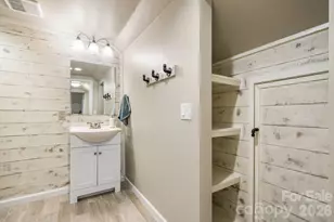 2533 Lail Rd, Morganton, NC 28655 - Photo 22