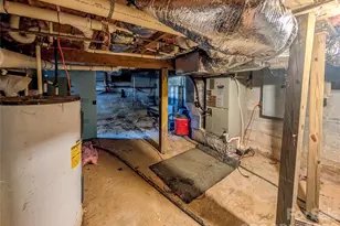 97 Tom Sparks Rd, Spruce Pine, NC 28777 - Photo 34