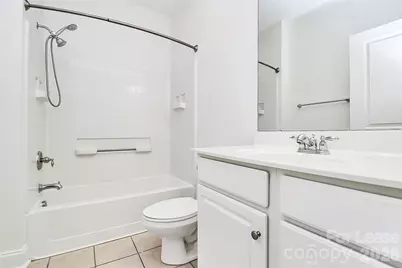 558 Oakland Avenue, Charlotte, NC 28204 - Photo 22