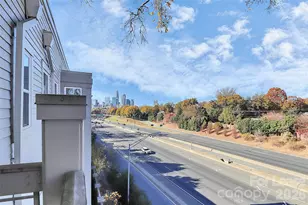 558 Oakland Ave, Charlotte, NC 28204 - Photo 24