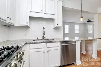 558 Oakland Avenue, Charlotte, NC 28204 - Photo 6