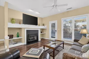 1049 Park West Dr, Charlotte, NC 28209 - Photo 10