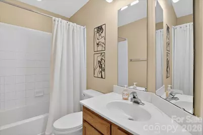 1049 Park West Drive, Charlotte, NC 28209 - Photo 18